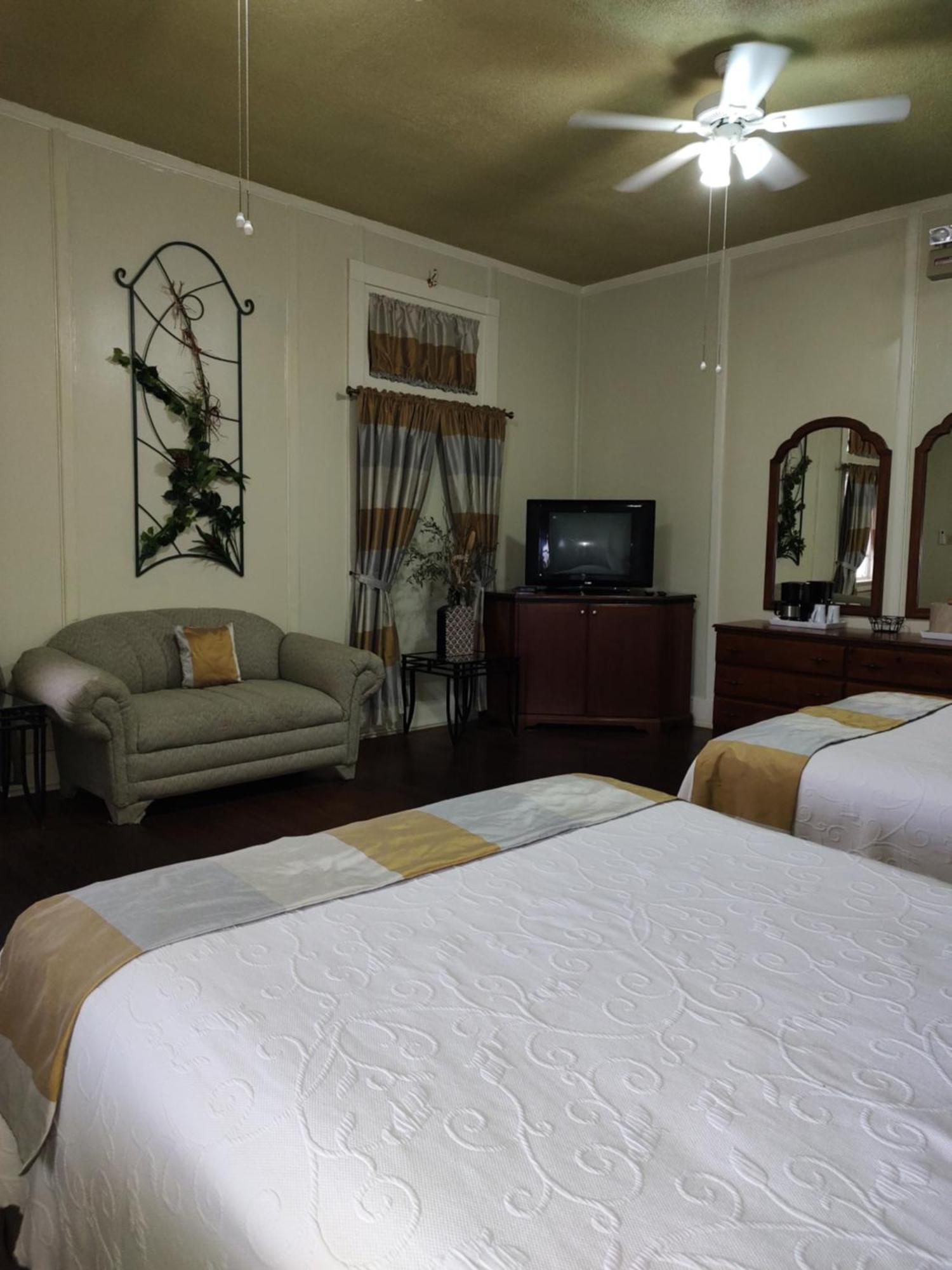 The Great House Inn Belize City Exterior foto